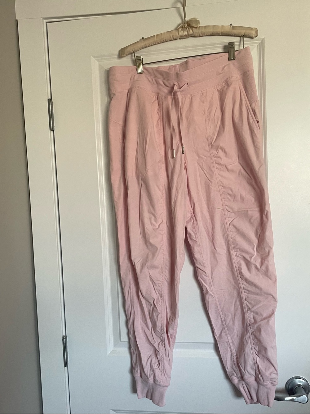 lululemon strawberry milkshake jogger pants